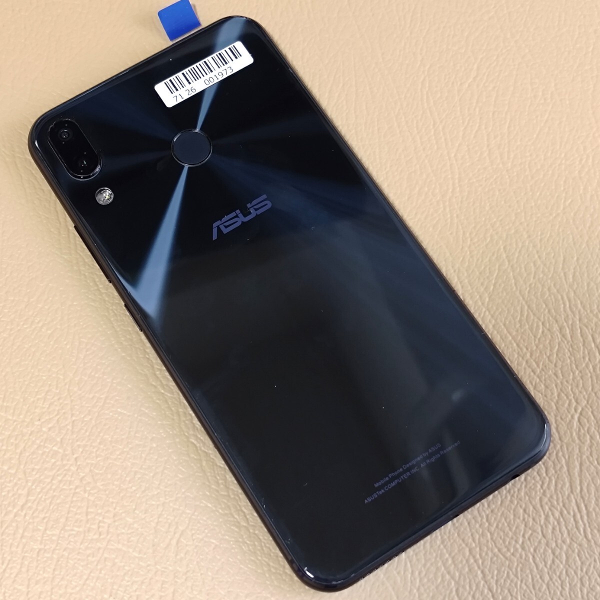 ■ZS620KL■⑯ASUS ZenFone 5Z ZS620KL Z01RD-BK128S6 シムフリー　国内版【6GB大容量メモリでサクサク快適な操作】_画像3