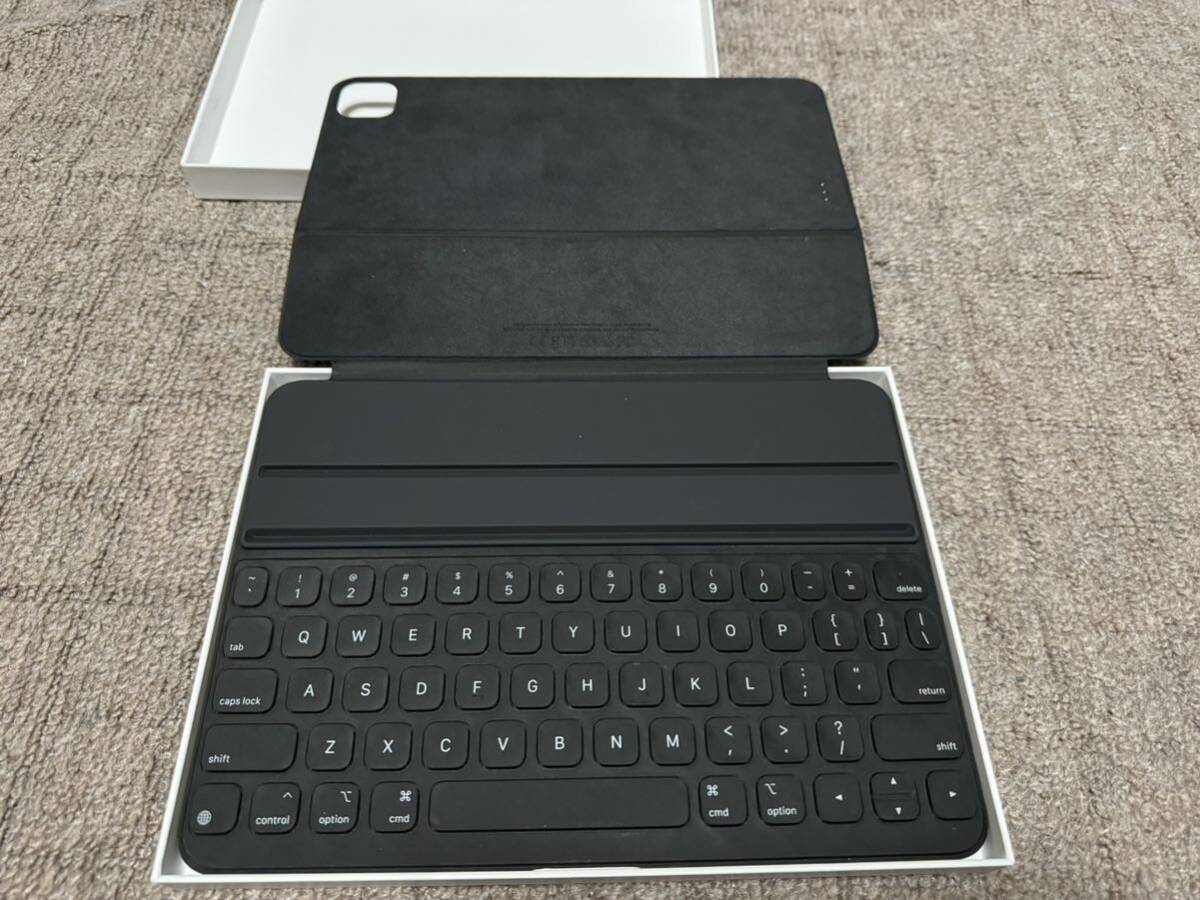 iPad? Air (第5世代) 11インチiPad? Pro (第3世代) 用Smart Keyboard Folio - 英語 (US)の画像4