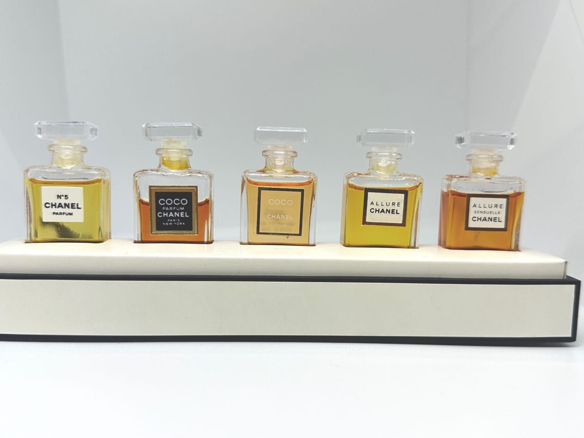 香水 CHANEL シャネル ミニチュア 5本セット レア ヴィンテージ 香水 CHANEL シャネル ミニチュア 5本セット レア ヴィンテージ