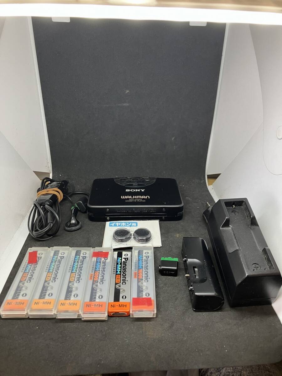 1 jpy rare rare SONY Sony Walkman portable cassette player WM-EX666 battery remote control other accessory attaching collection present condition goods 