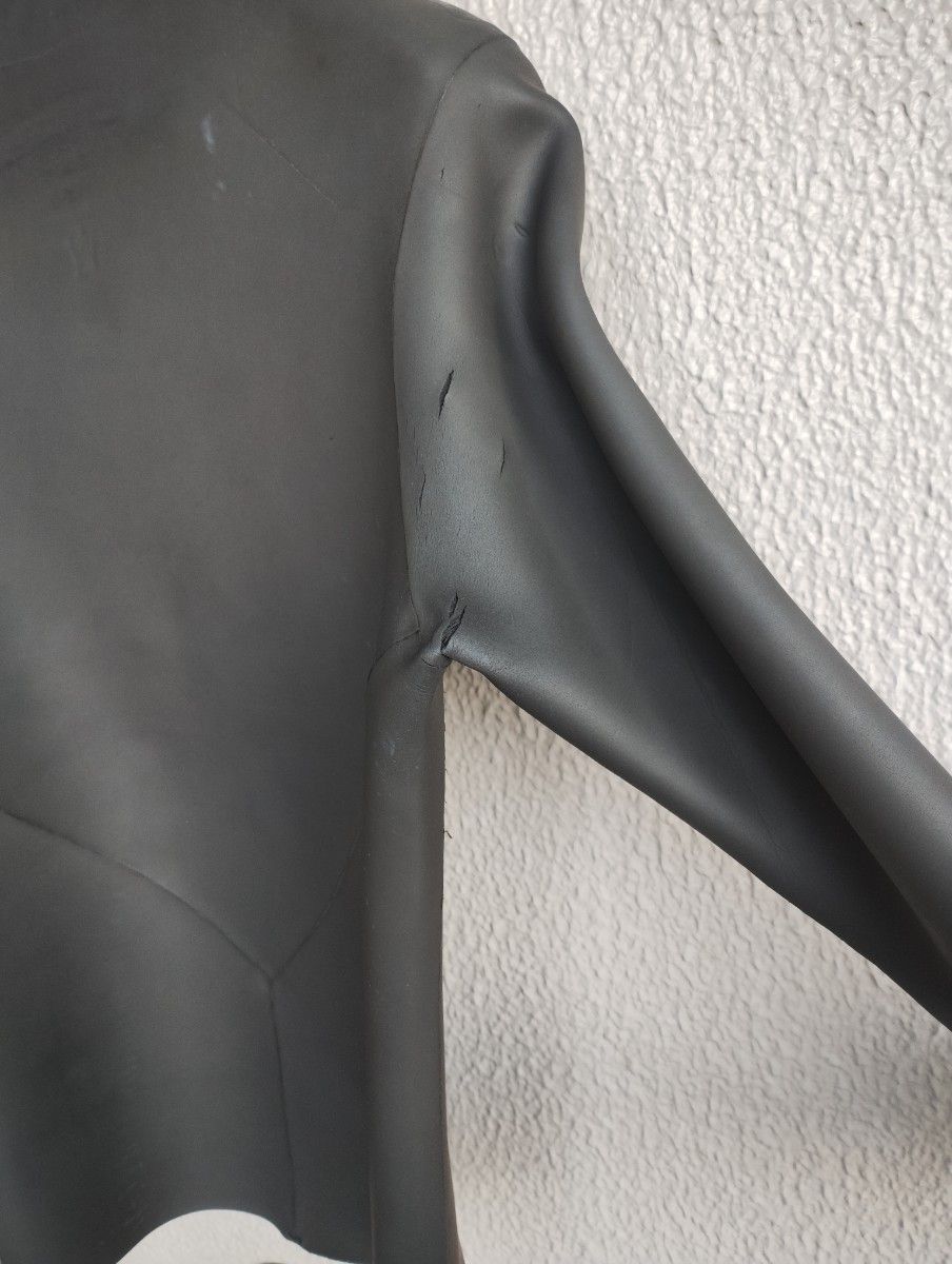 Xl】CAPTAIN FIN ウェットスーツ タッパー Xl】CAPTAIN FIN ウェットスーツ タッパー
