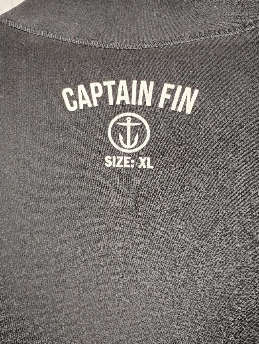 Xl】CAPTAIN FIN ウェットスーツ タッパー Xl】CAPTAIN FIN ウェットスーツ タッパー