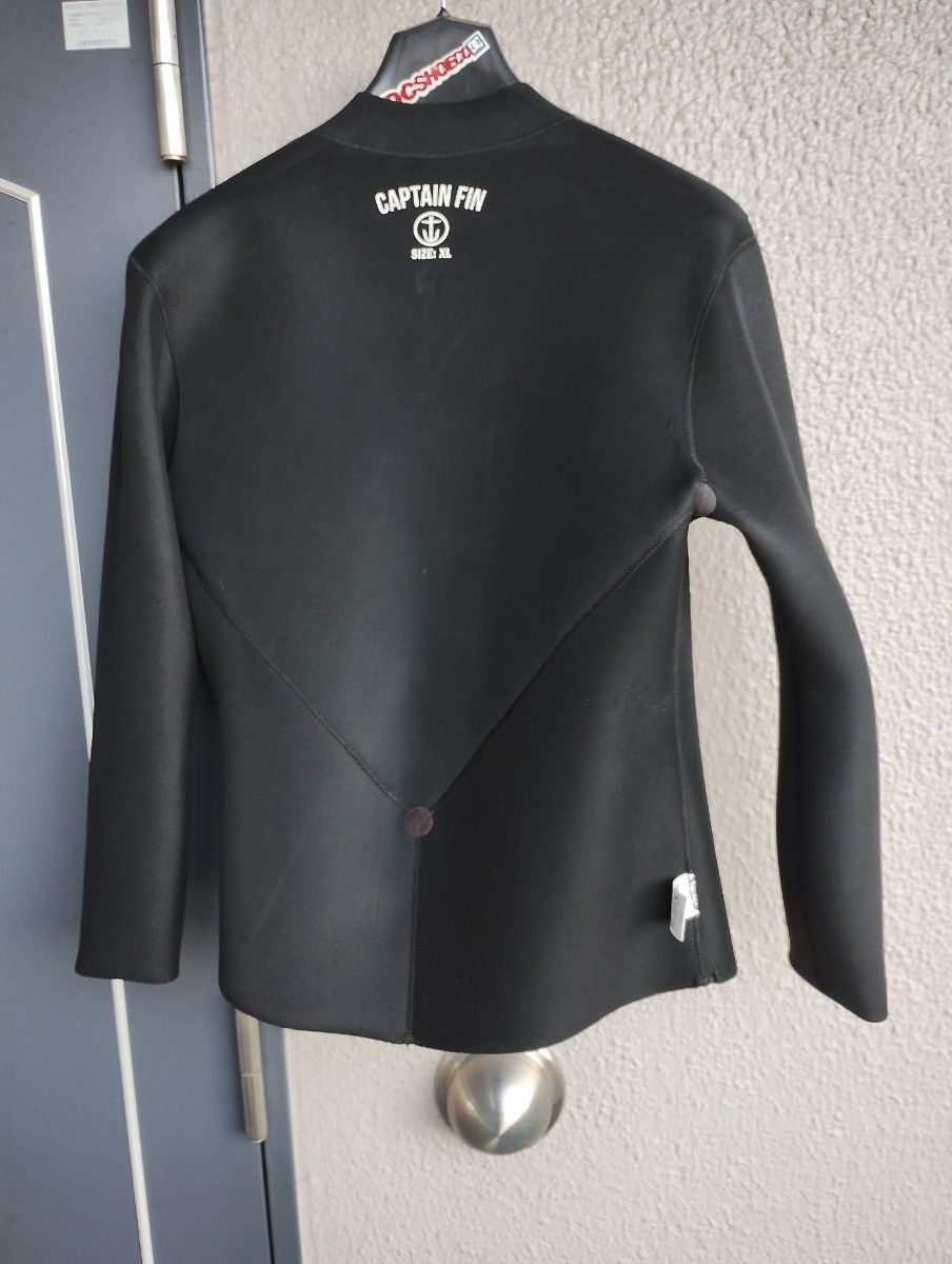 Xl】CAPTAIN FIN ウェットスーツ タッパー Xl】CAPTAIN FIN ウェットスーツ タッパー