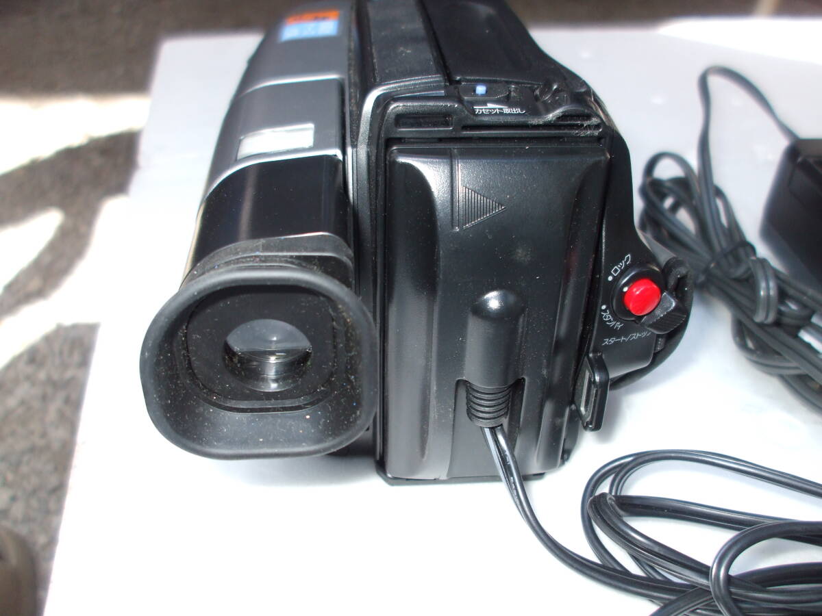 SONY VIDEO CAMERA CCD-TR270 古いカメラです処分品_画像8