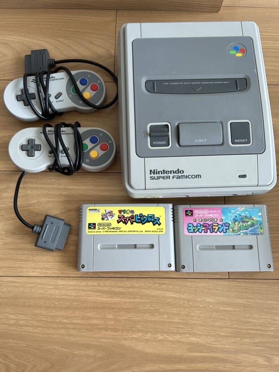 スーパーファミコン 本体とコントローラー_画像1