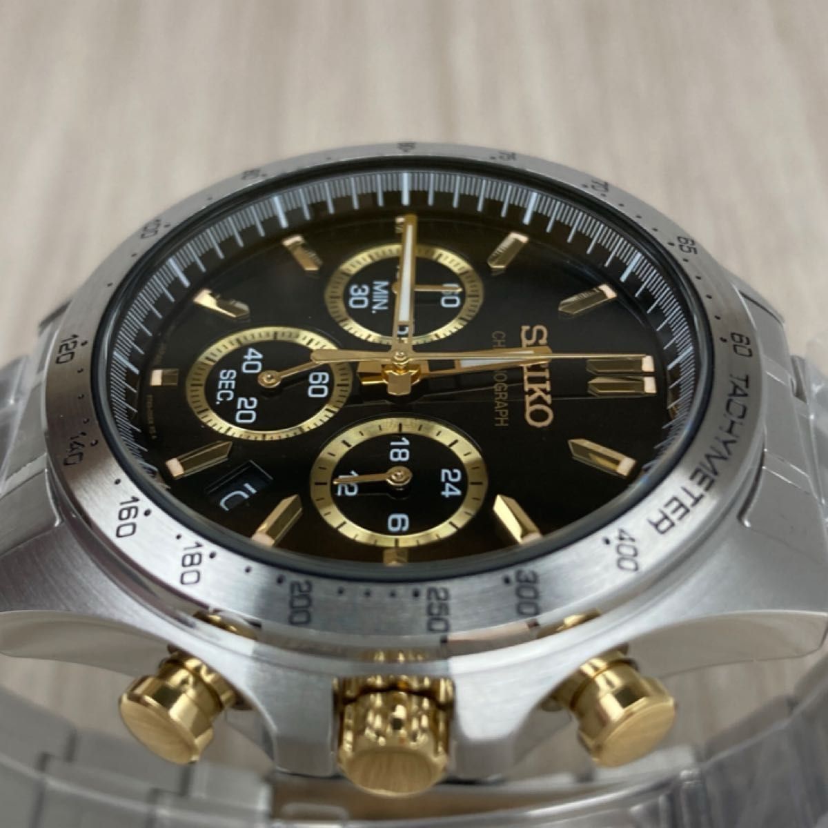 セイコーセレクション　メンズクロノグラフ 腕時計 電池式　SBTR015　文字盤ブラック色