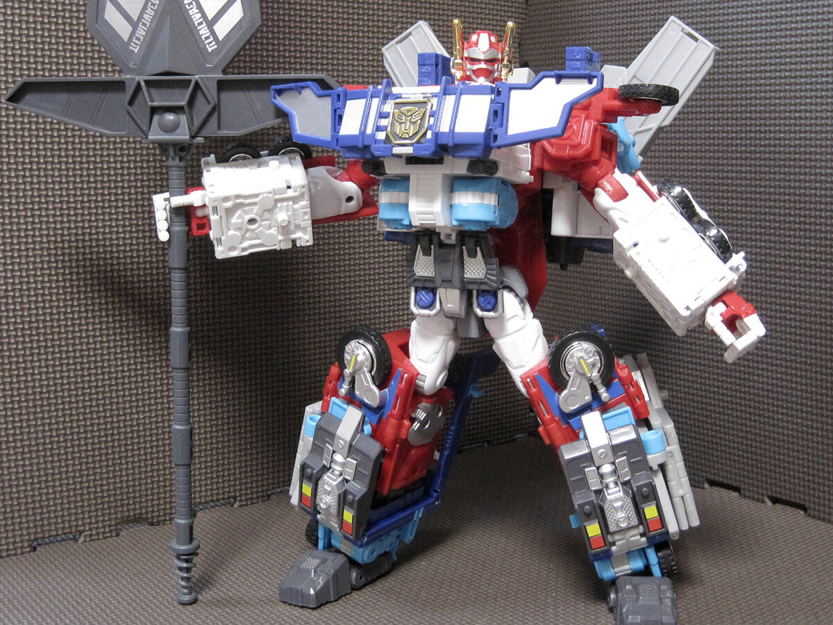レビュー:TFアンコール ゴッドファイヤーコンボイ(その1 レビュー:TFアンコール ゴッドファイヤーコンボイ(その1