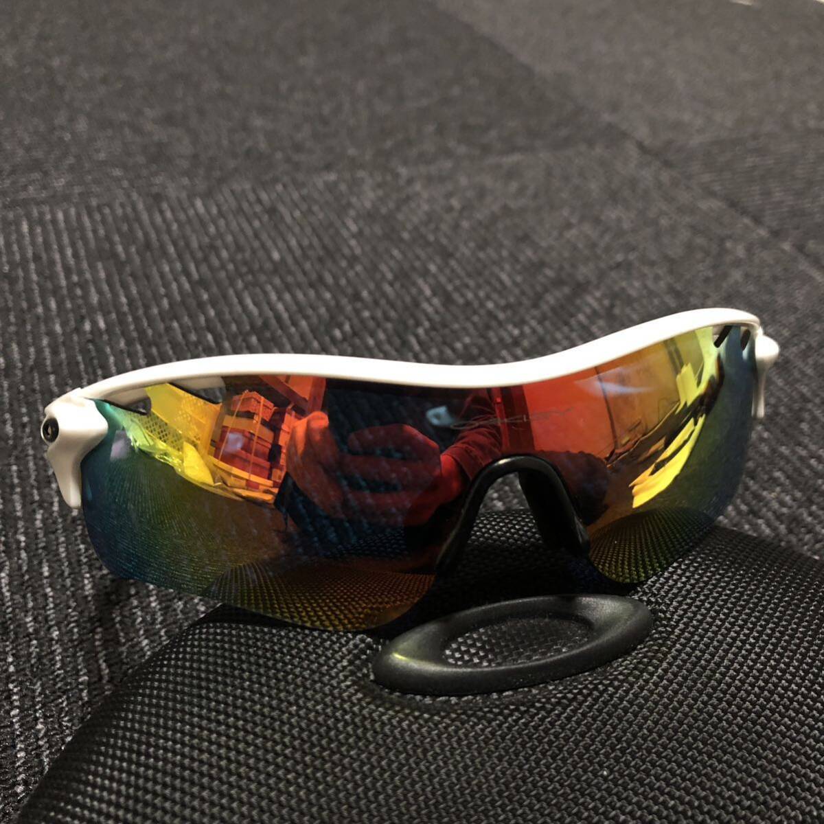 【オークリー】本物 OAKLEY サングラス RADARLOCK レーダーロック OO9181-02 白 メンズ レディース USA製 替えレンズ ケース付き 送料520円_画像10