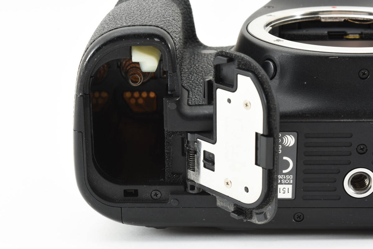 【良品】 Canon キャノン EOS 6D デジタル一眼レフカメラ ボディ 動作確認済み #1593の画像7