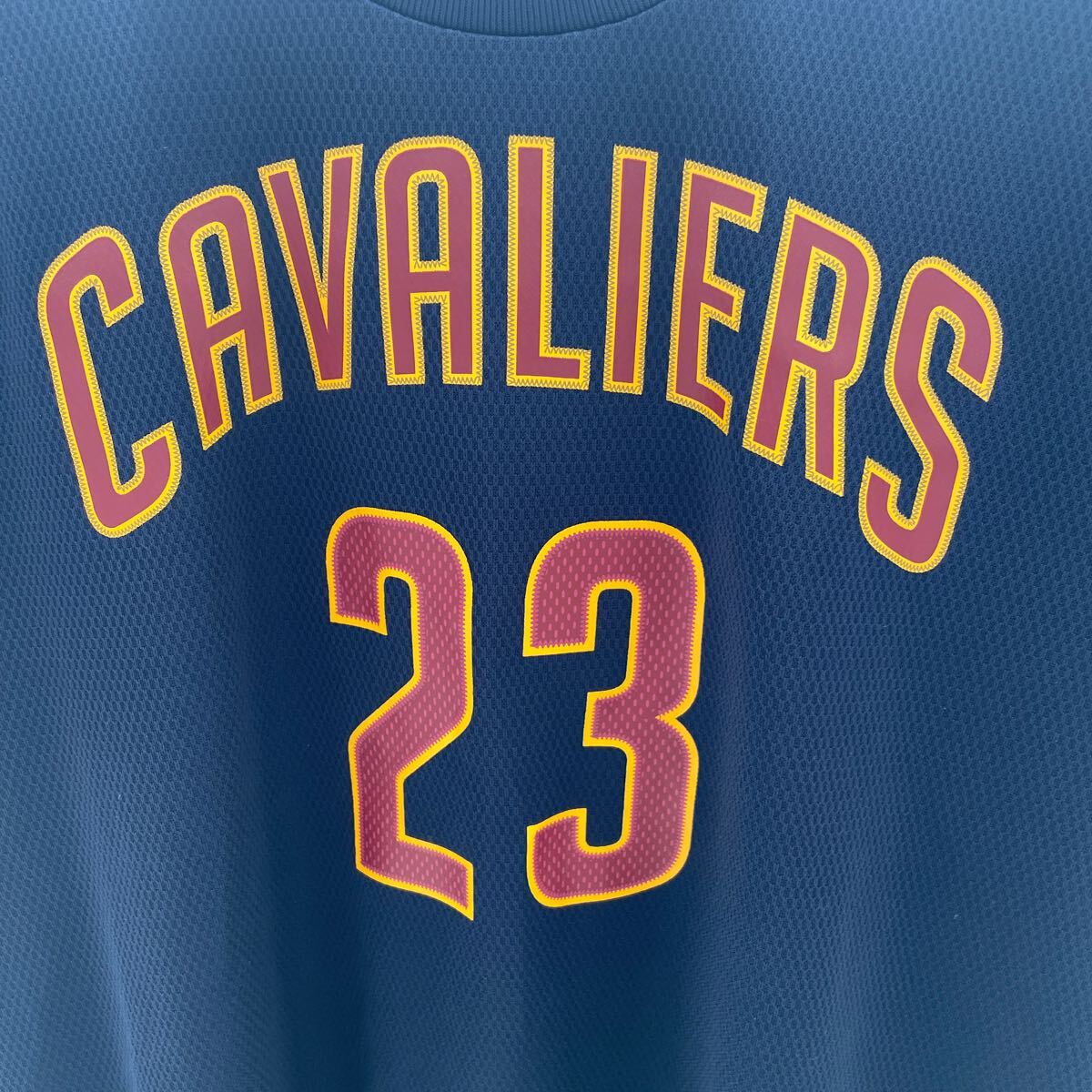 レブロンジェームズ Tシャツ NBA ユニフォームTシャツ LeBron James アディダス adidas 半袖Tシャツ キャバリアーズCleveland Cavaliers 23_画像2