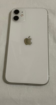 iPhone 11 128GB ホワイト SIMフリー　スマホ本体 　Apple 白_画像2