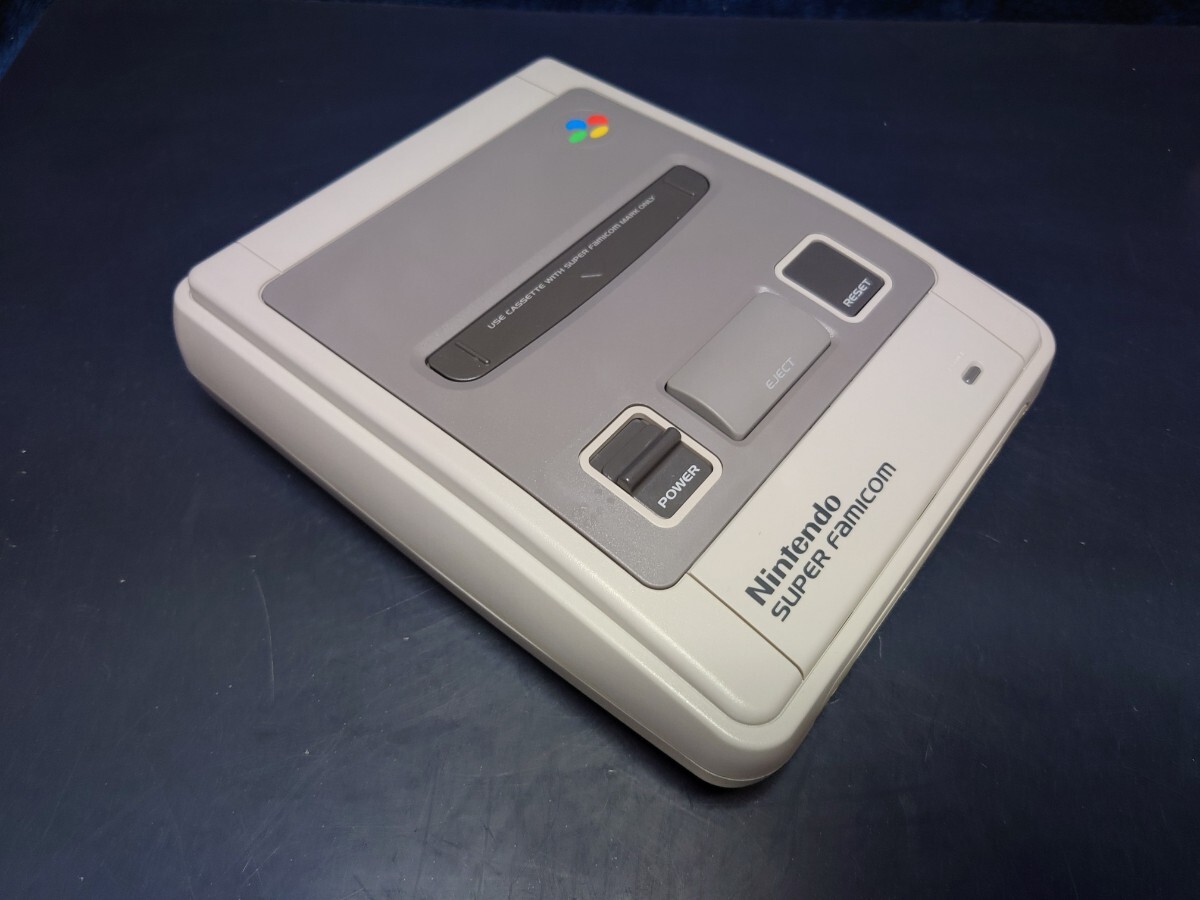 任天堂 SFC スーパーファミコン 中期 本体美品 すぐ遊べるセット コントローラ ケーブル アダプタ ソフト4本 動作確認済 Nintendoの画像8