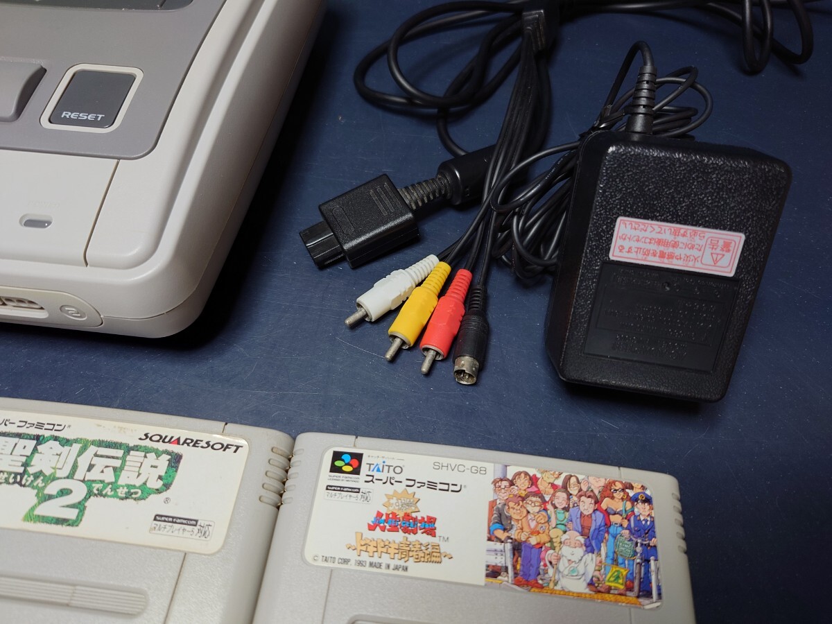 任天堂 SFC スーパーファミコン 中期 本体美品 すぐ遊べるセット コントローラ ケーブル アダプタ ソフト4本 動作確認済 Nintendoの画像2