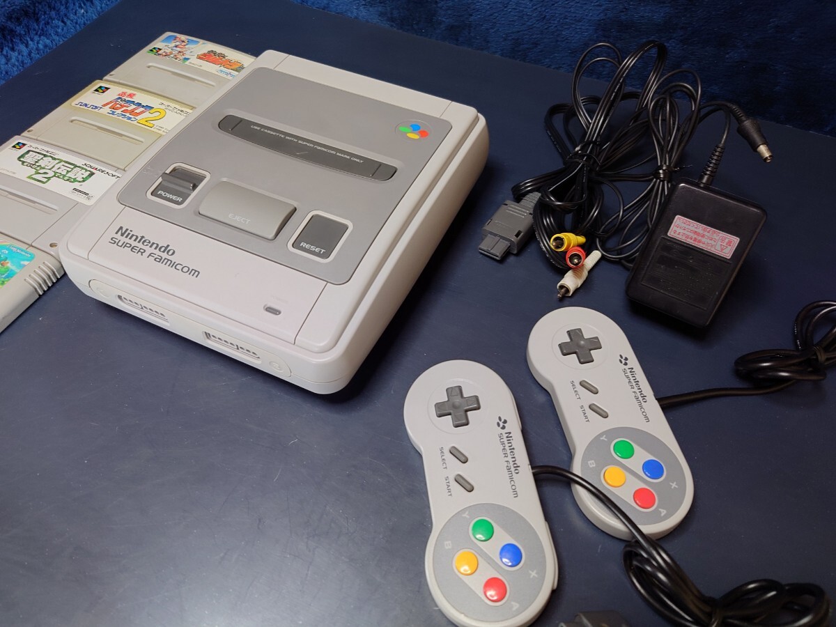 任天堂 スーパーファミコン 中期 本体美品 すぐ遊べるセット アダプター コントローラー 接続ケーブル SFC ソフト4本 Nintendo_画像3