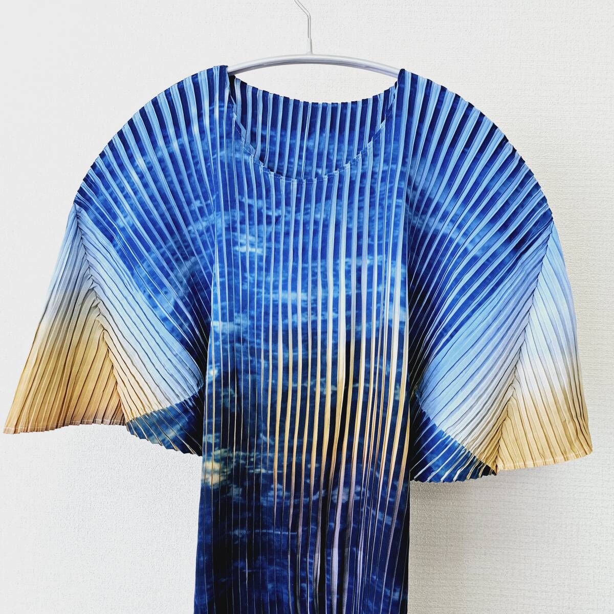 323☆ ISSEY MIYAKE イッセイミヤケ プリーツ 加工 宇宙 チュニック ワンピース 2の画像2