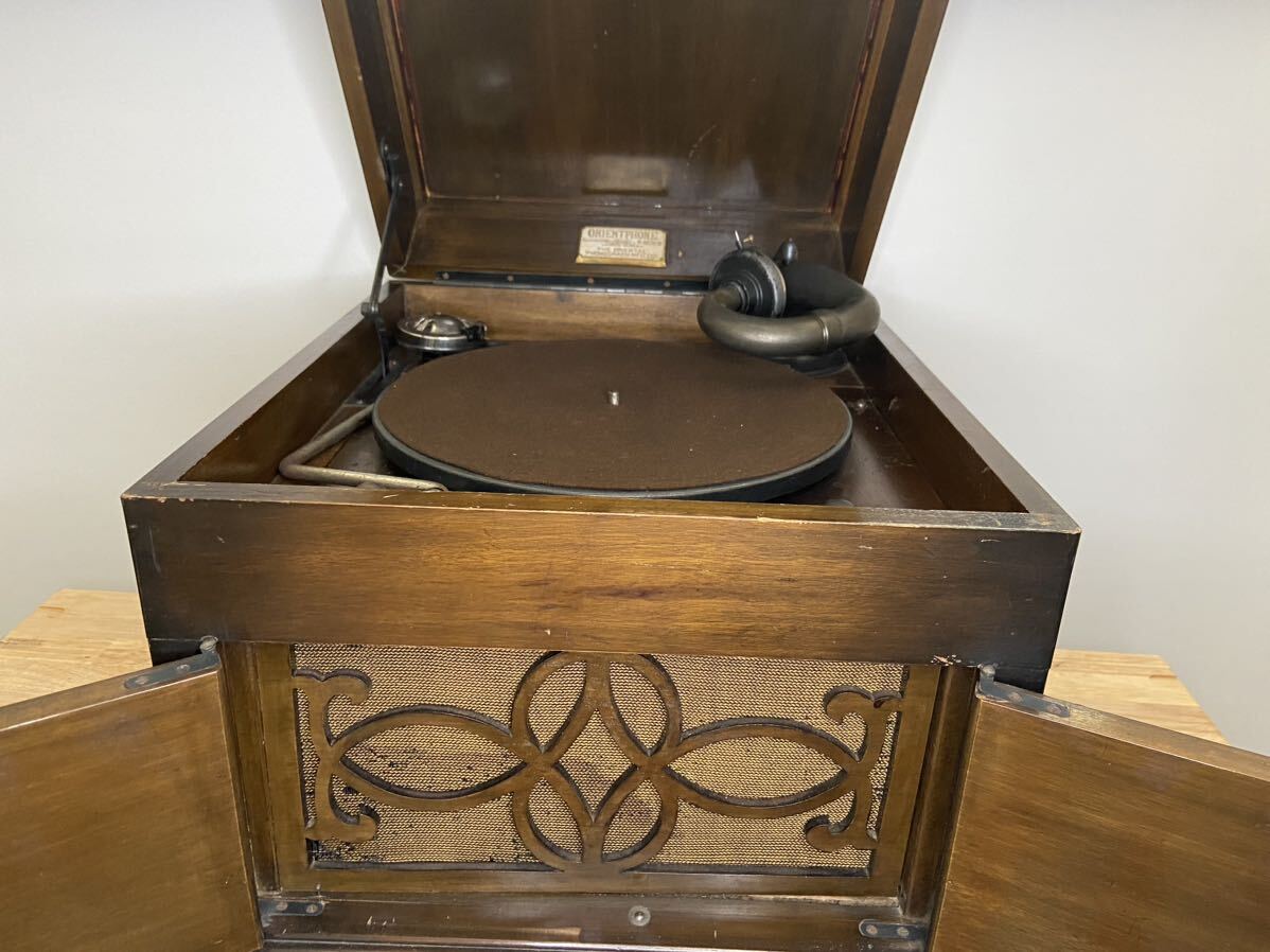  antique record player ORIENTPHONE