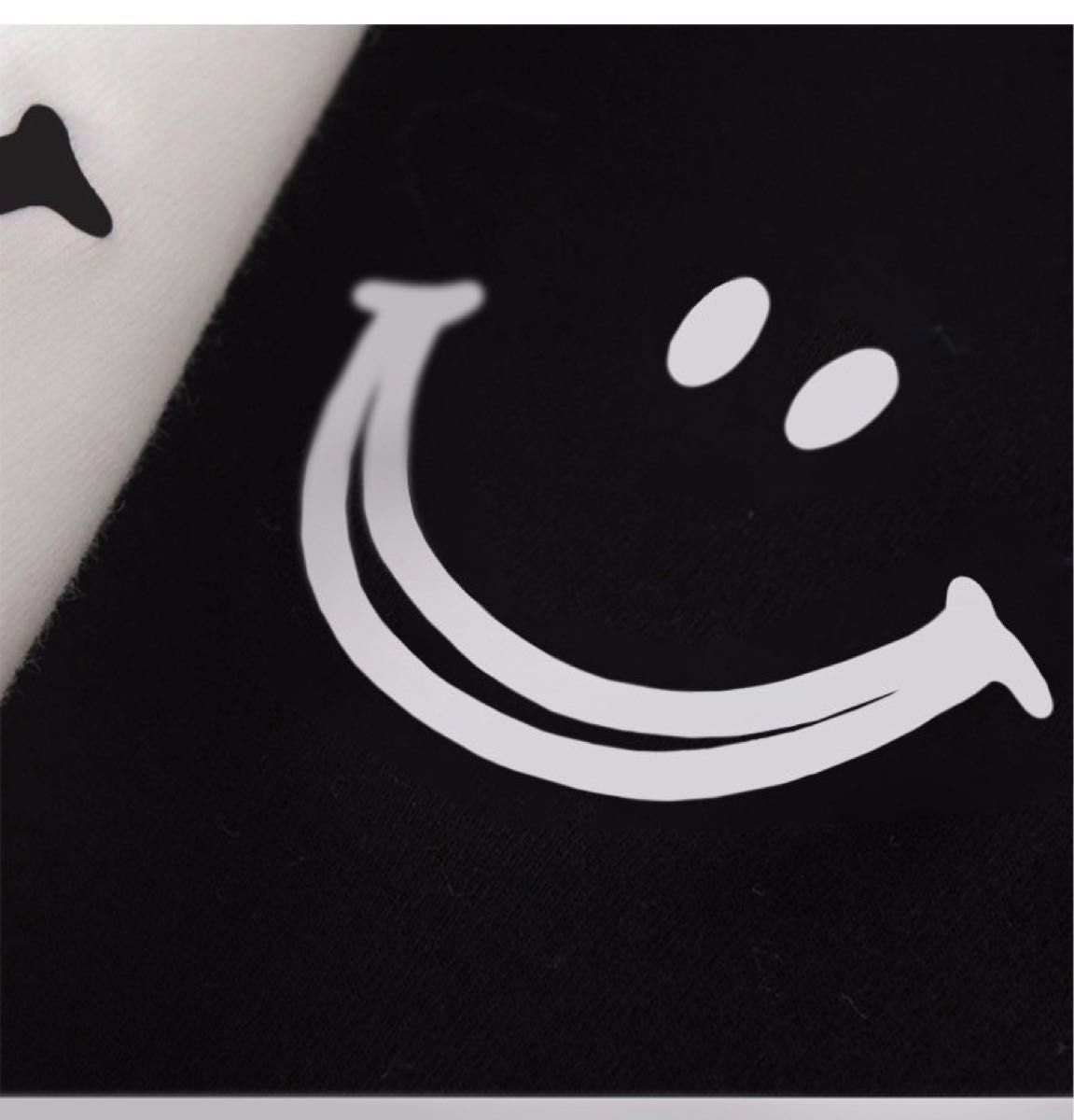 Tシャツ  半袖  韓国  笑顔ロゴ　オーバーサイズ  カジュアル　ロゴ　2XL  黒　