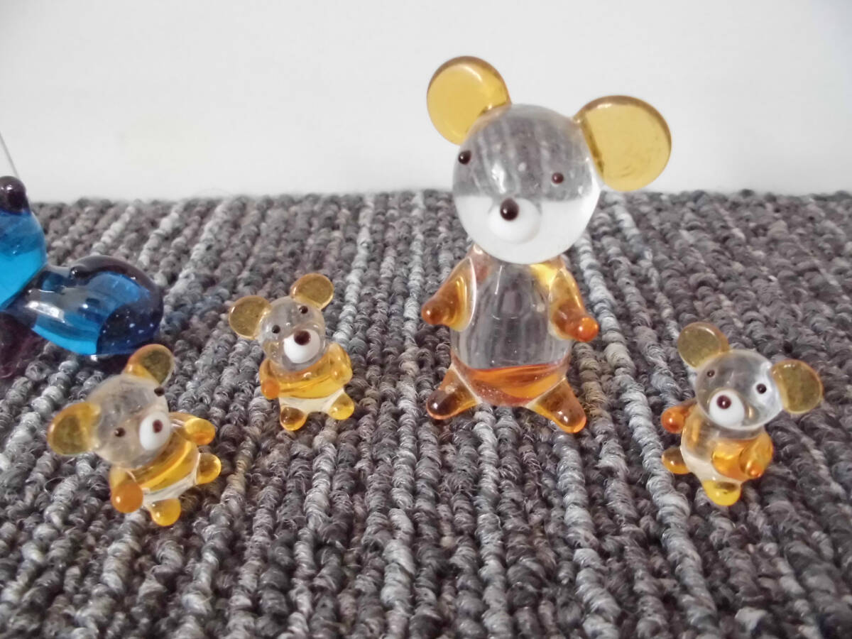 かわいいガラス細工 動物小物 くまの親子&? 5匹セット_画像5