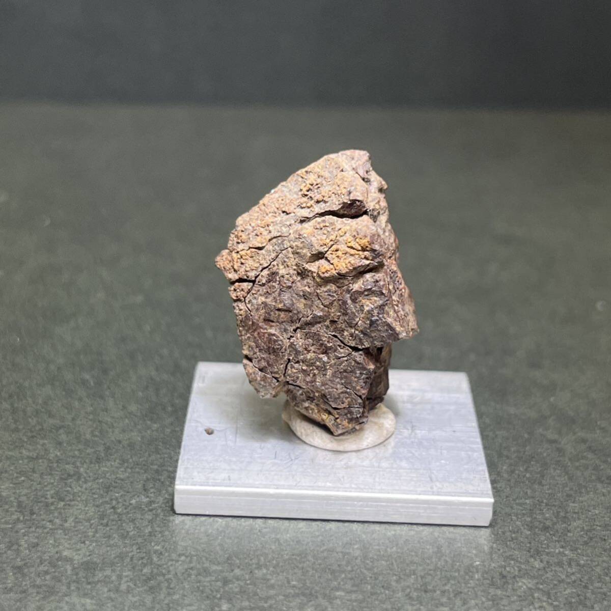  редкий *va cam L ta метеорит камень металлический метеорит mesositela трубочник teo свет метеорит магазин meteor s*240522