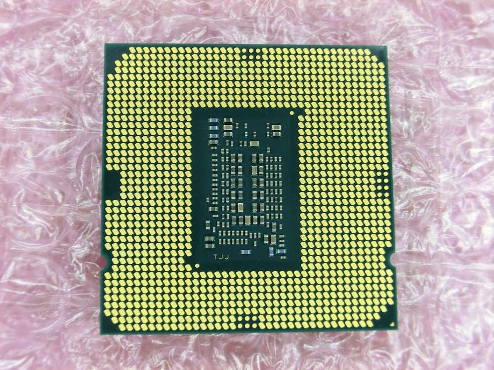 CPU Intel Core i3-10105F 中古動作品