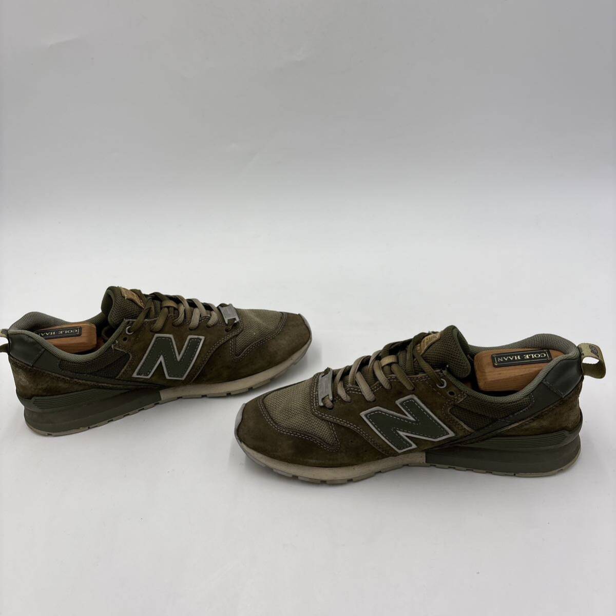 J ＊ 20年製 '人気モデル' NEW BALANCE ニューバランス CM996ND ローカット スニーカー 25cm D メンズ シューズ KHAKI_画像4