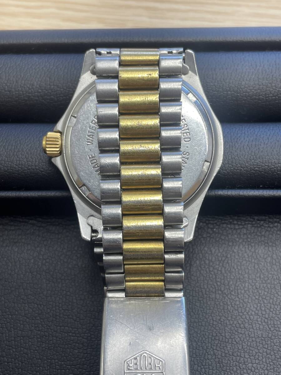 ☆396 タグホイヤー 964.013-2 QZ プロフェッショナル200M ゴールド文字盤 デイト メンズ腕時計 竜頭〇_画像7