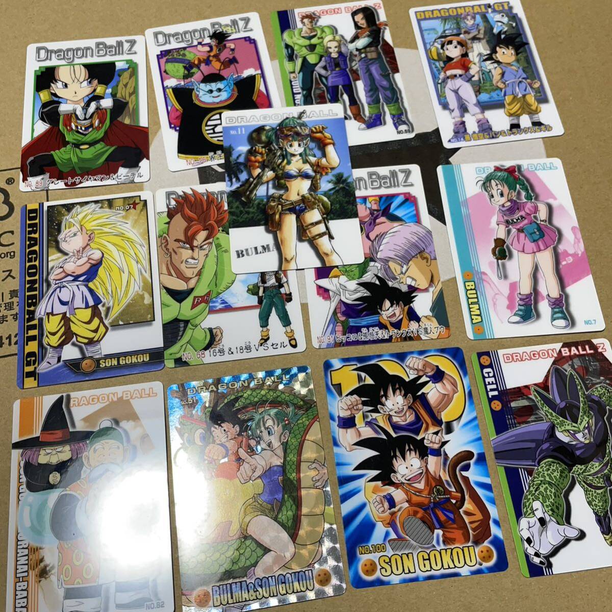 1000円〜 c18 ドラゴンボールカードまとめ売り プラスチックカード レトロ 孫悟空 ブルマ セルなどセット当時物 キラ の画像1