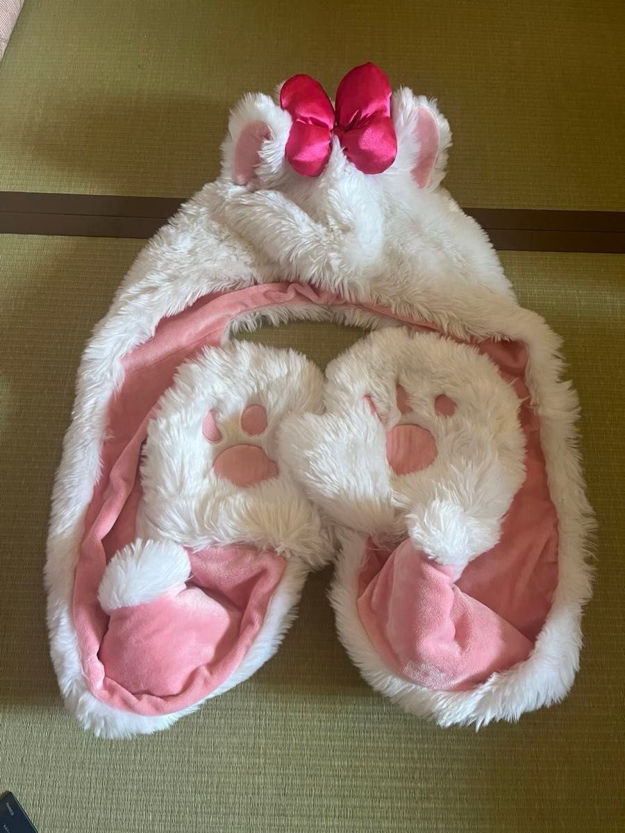 ディズニー マリーちゃん マフラーキャップ 被り物 手袋付き ディズニー マリーちゃん マフラーキャップ 被り物 手袋付き