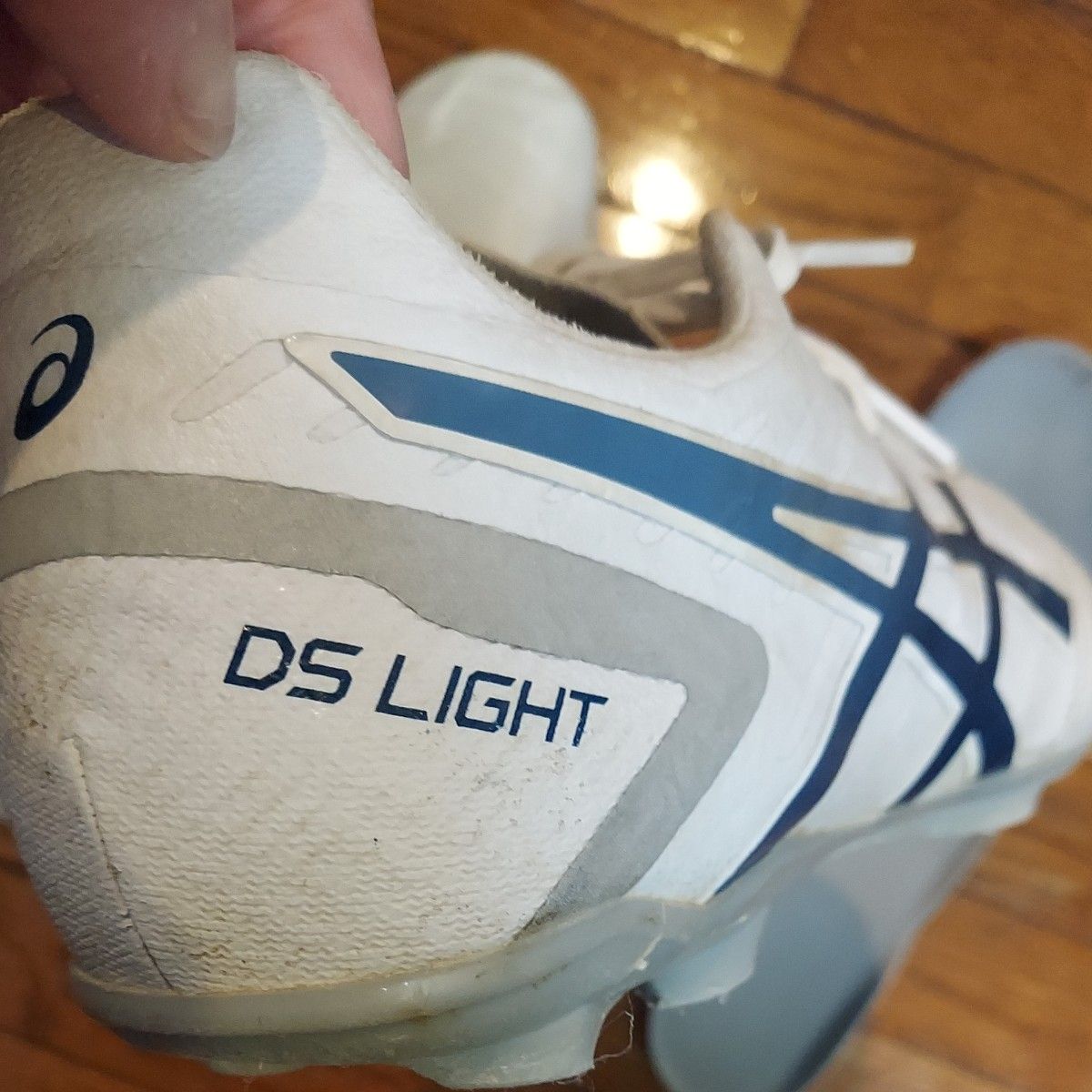【中古】asics サッカースパイク　DS LIGHT 27.5㎝