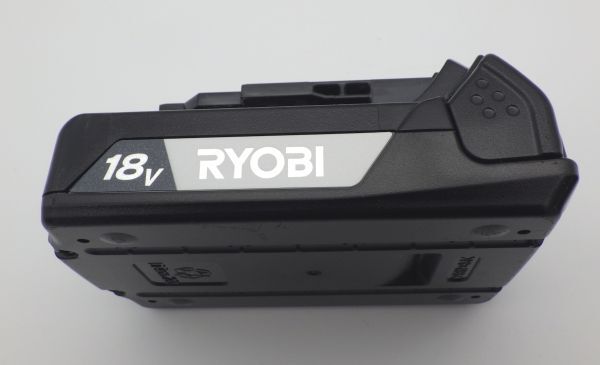 ●訳あり RYOBI 充電式インパクトドライバ BID-1805 18V 1.5Ah ブラック 本体 バッテリー 充電器なし リョービ 中古 現状品 電動工具_画像7