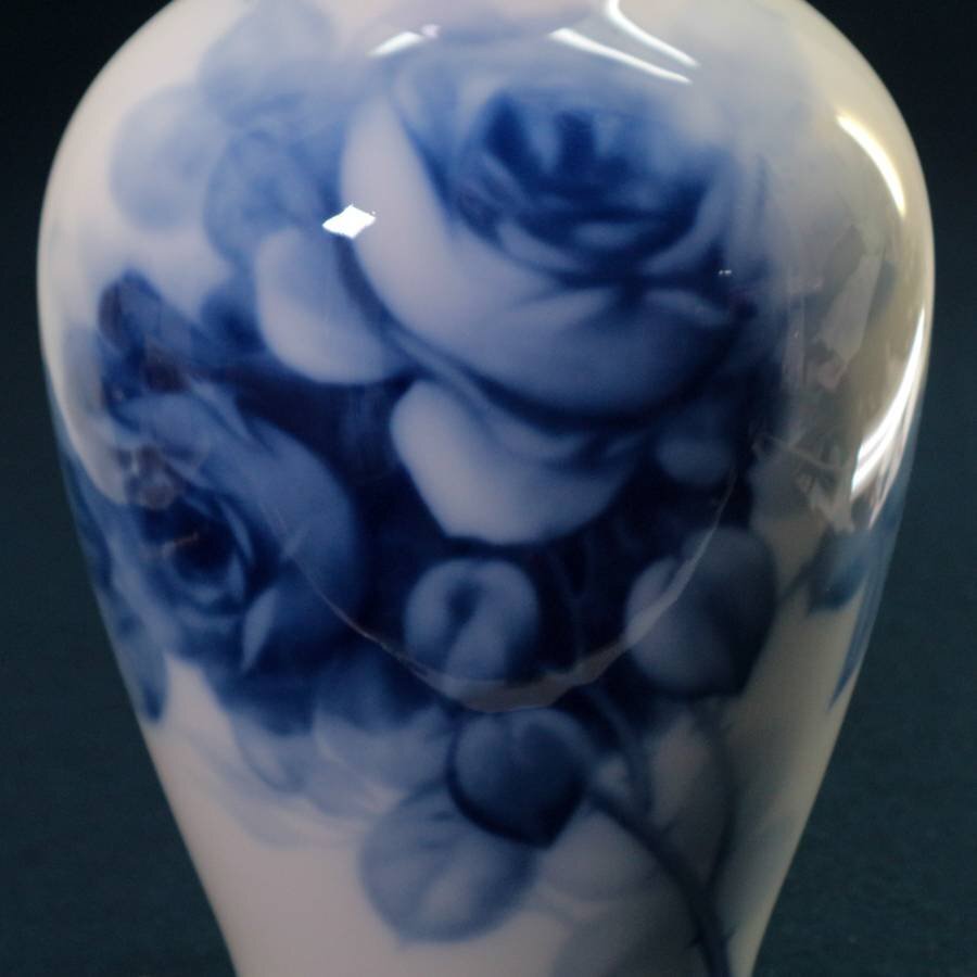大倉陶園 ブルーローズ 花瓶 高さ26.5cm 花器 花入 フラワーベース 箱付き 皇室御用達◆831f21_画像3