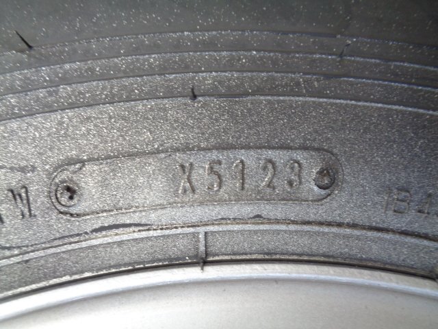 ダイナ KK- XZU341 195/85R16 2本 ダンロップ 23年製 おまけホイール付 16x5.5 5H_画像5