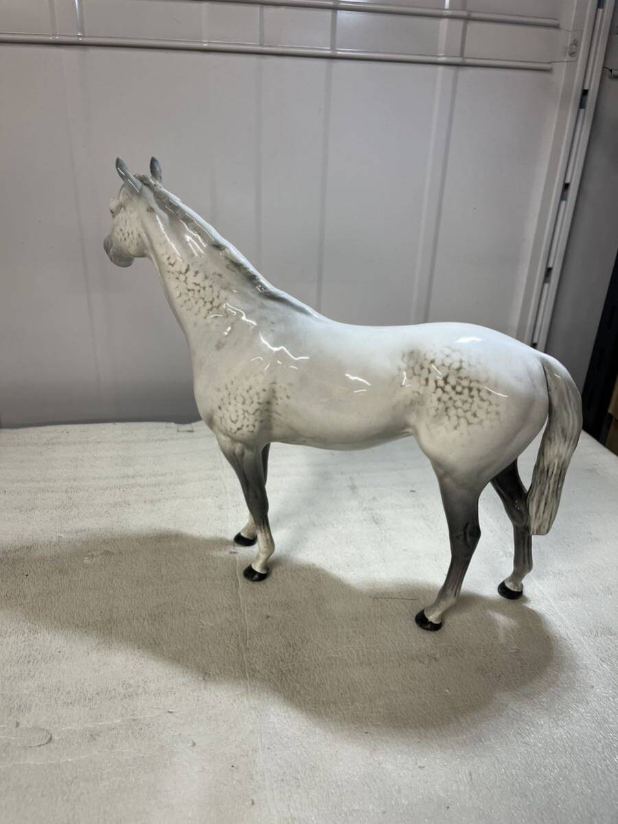 BESWICK ベスウィック 白馬 WHITE HORSE ホワイトホース 英国製 イングランド 馬 ホース 競走馬 置物 インテリア フィギュリン 陶器 現状品_画像2