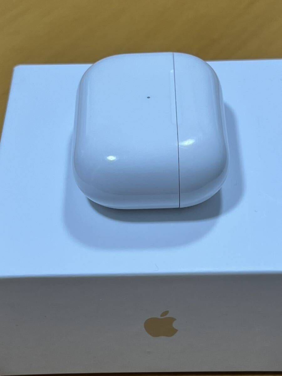 AirPods Pro MWP22J/A_画像4
