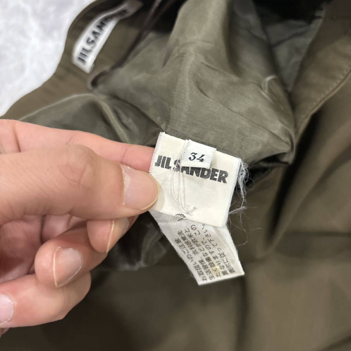 VV ＊ 美品 イタリア製 '高級感溢れる' JIL SANDER + ジルサンダー 高品質 ひざ丈 タイト スカート size34 レディース 婦人服_画像6