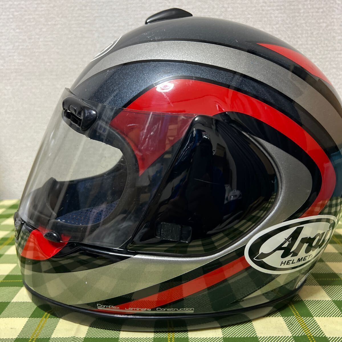 Arai アストロFDフルフェイスヘルメット Arai フルフェイス 二輪 オートバイ ブラック バイク Japan_画像2