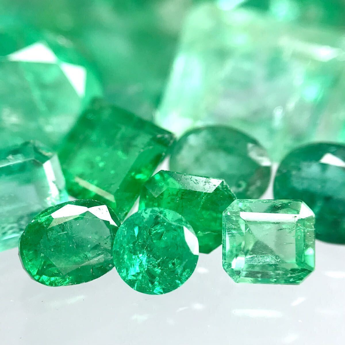 (天然エメラルドおまとめ50ct)m ルース 裸石 宝石 ジュエリー jewelry emerald beryl ベリル 緑玉 i_画像1