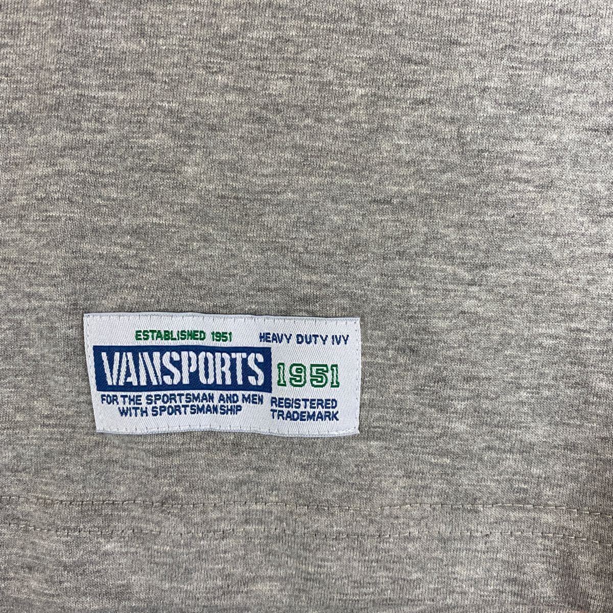 L ヴァンスポーツ VANSPORTS新品 長袖Tシャツ ロンT トップス カットソー 灰色 クマ メンズ 紳士 アウトドア スポーツ ゴルフウェア golf 