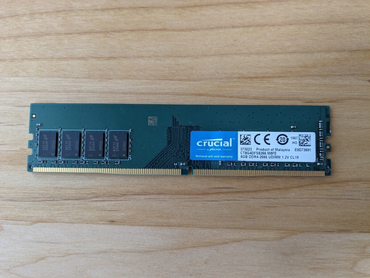 Crucial DDR4-2666 8GB デスクトップ用メモリ 動作品 (CT8G4DFS8266)