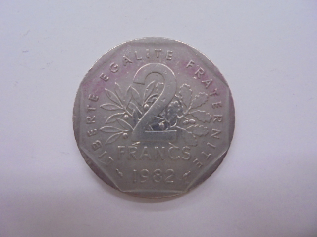 【外国銭】フランス 2フラン ニッケル貨 1982年 古銭 硬貨 コイン ②_画像1