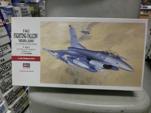 ハセガワ　1/48　PT32　F-16CJ ファイティング ファルコン “三_画像1