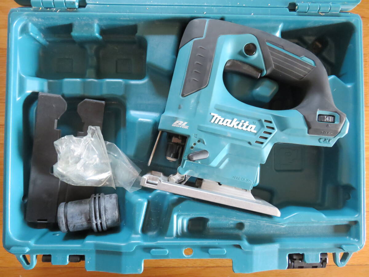 makita Makita 10.8v rechargeable jigsaw JV103D secondhand goods 