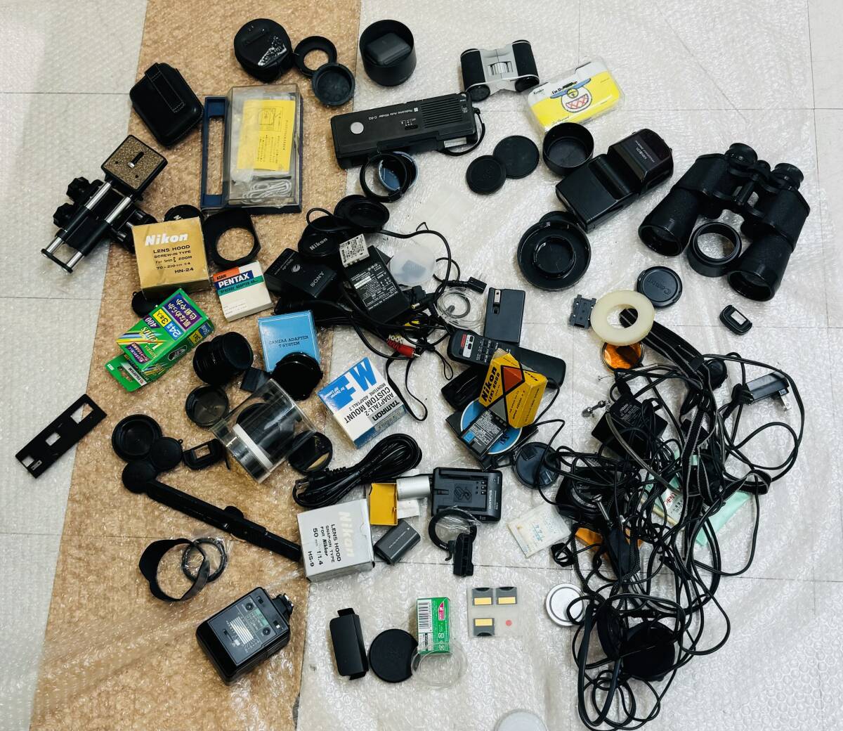  camera accessory accessory strobo other binoculars summarize Junk 2