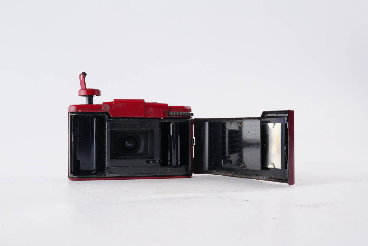 (C96) OLYMPUS オリンパス XA 2 レッド/赤  A11 コンパクトフィルムカメラの画像8