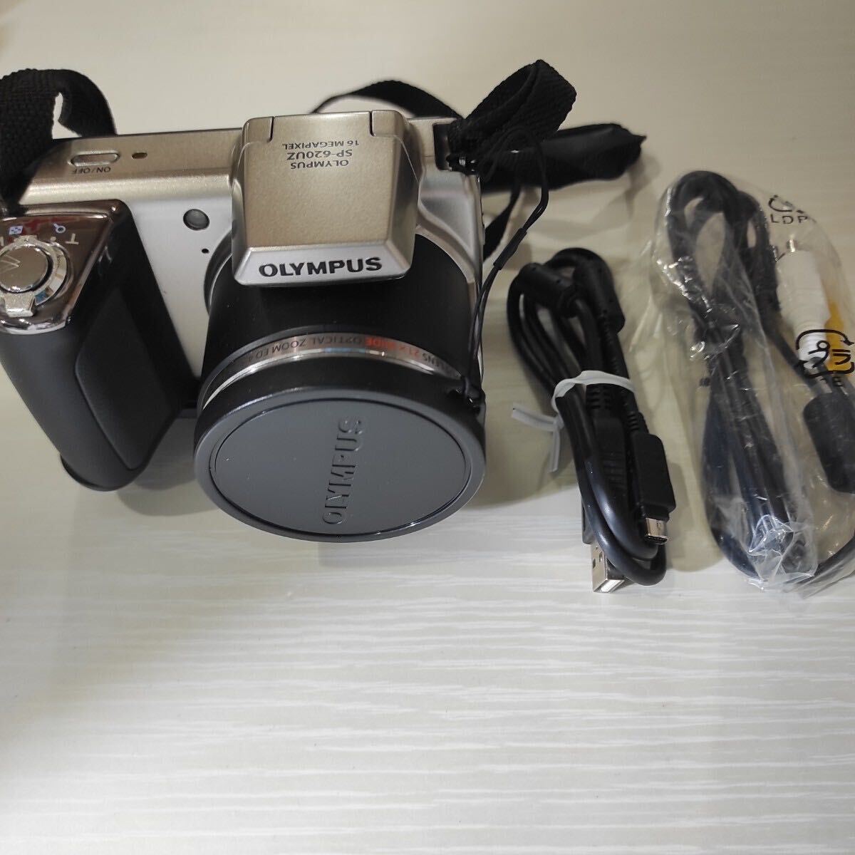 OLYMPUS オリンパス SP-620UZ デジタルカメラ デジカメ ジャンクの画像1
