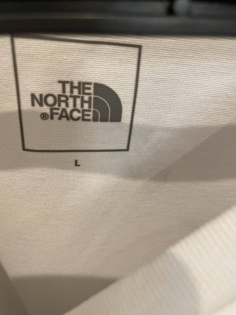 【ジャンク品】ザノースフェイス THE NORTH FACE Tシャツ Lサイズ 色移りあり NT12391Rの画像6