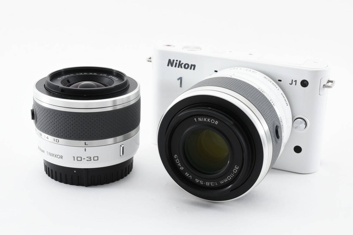 ★☆人気美品 Nikon 1 J1 ダブルズームキット ミラーレスカメラ ニコン NIKKOR VR 10-30mm f3.5-5.6 +30-110mm f3.8-5.6 元箱付 #504☆★_画像2