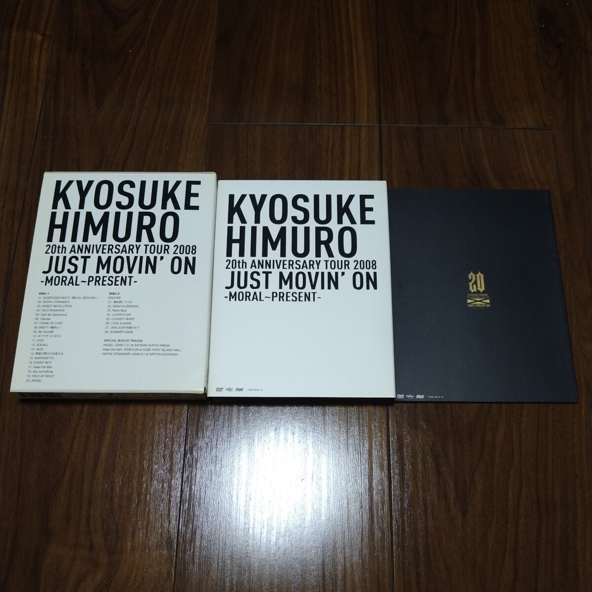 【送料無料】氷室京介 DVD KYOSUKE HIMURO 20th ANNIVERSARY TOUR 2008 JUST MOVIN' ON MORAL PRESENT 2枚組 STAFF PASS 付属 BOOWY/ボウイ