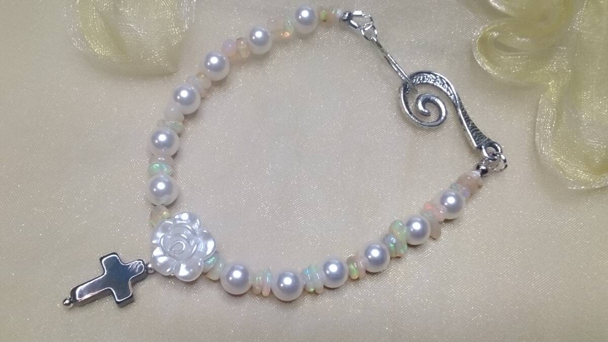 *NM*. pearl 8mm& opal & mother ob pearl Cross silver color bracele (*^^*)* inside diameter 17cm*B4