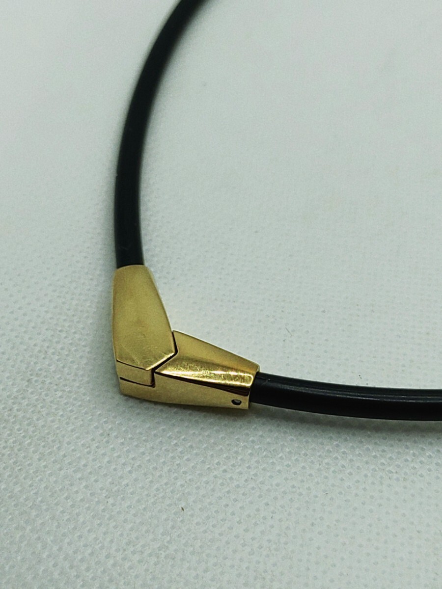 コラントッテ オルト 磁気ネックレス ネックレス ALT ブラック×ゴールド Lサイズ 51cm HPY-17000 【動作確認品】 の画像3